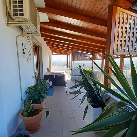 Apartment With Panoramic View, Number 12